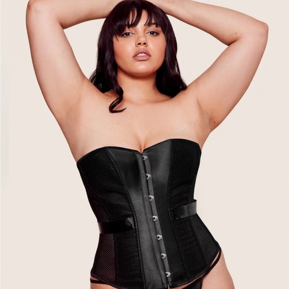 Adore Me Raylen corset top plus - Picture 2 of 2